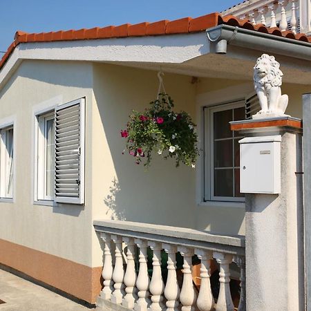 Vila Melisa Vrgada Luaran gambar
