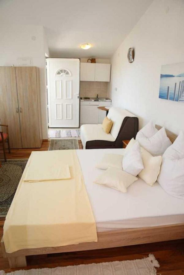Vila Melisa Vrgada Luaran gambar